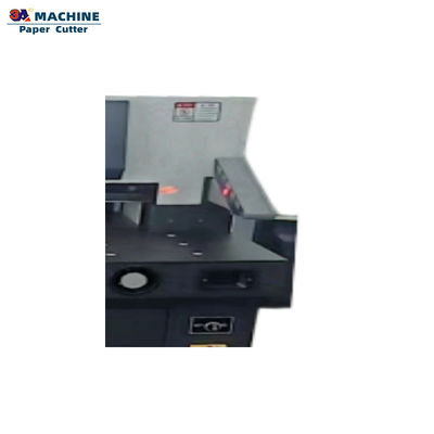 3A Tagliacarte elettrica con sistema idraulico e dimensioni 128cm * 95cmm * 136cm