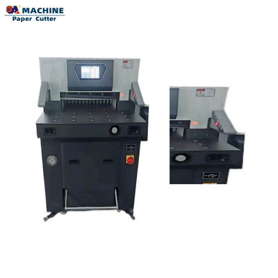 3A Tagliacarte elettrica con sistema idraulico e dimensioni 128cm * 95cmm * 136cm