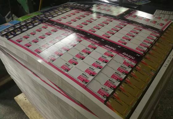 Macchina di laminazione rinforzata da 3000 kg per la laminazione a piombo di fogli di cartone