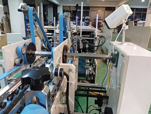 CQT-1100 Macchina di incollaggio per cartelle a serratura automatica con peso netto 4300