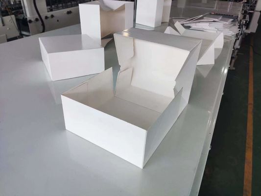 Carta di cartone 200g-650g 6 angoli cartellone Gluer Machine per 4 angoli box piegatura